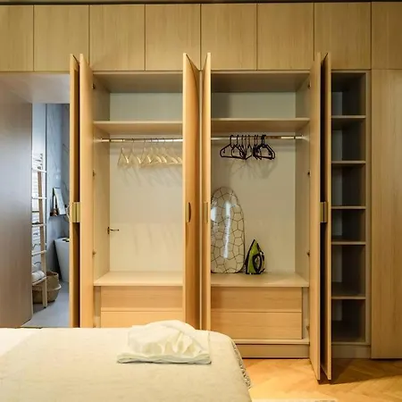 Exquisite 1br Flat Close To City Center