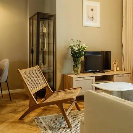 Exquisite 1br Flat Close To City Center Appartement