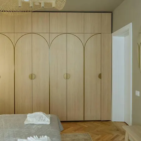 Exquisite 1br Flat Close To City Center *