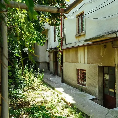 Exquisite 1br Flat Close To City Center *