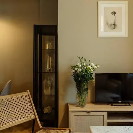 Appartement Exquisite 1br Flat Close To City Center *
